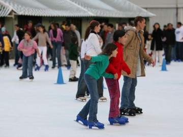 bryant_park_ice_skating4